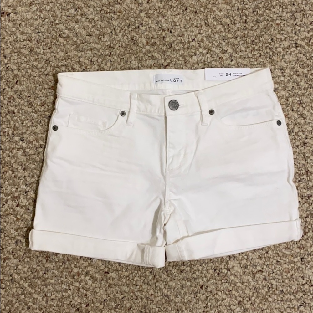 Loft relaxed skinny roll up shorts 24